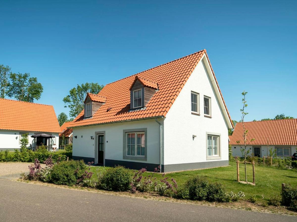 Landal De Waufsberg Hotel Noorbeek Szoba fotó